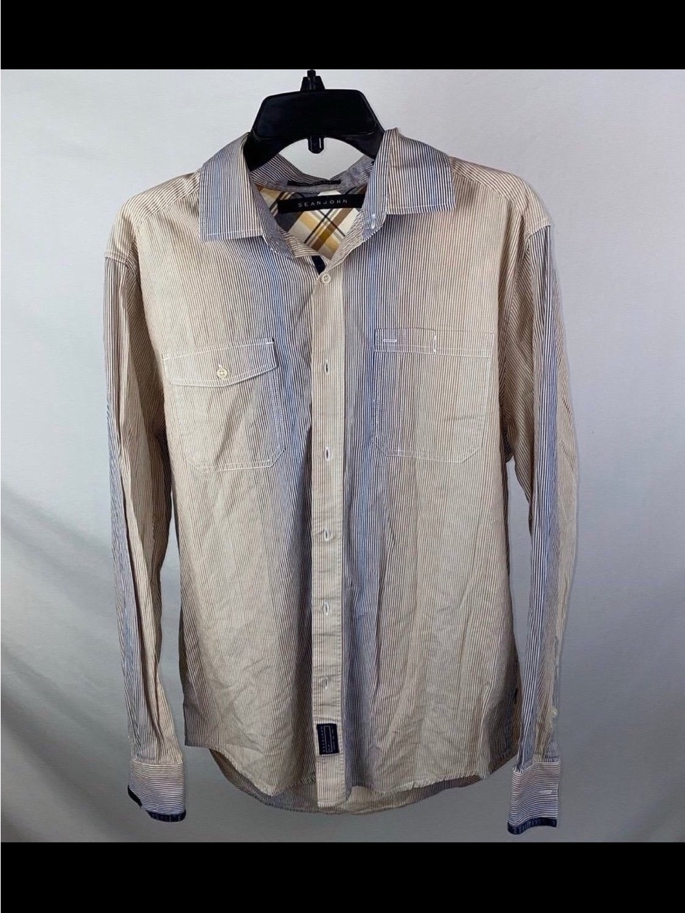 Men’s button up - Picture 9 of 11